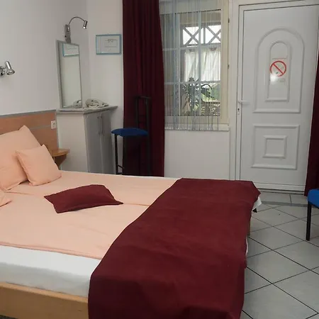 Apartman I Sobe Nikolas Hotel Palić