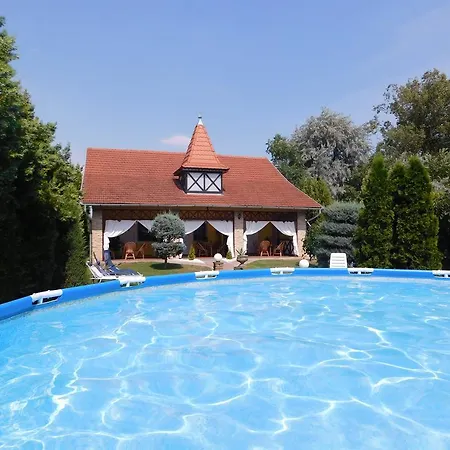 Apartman I Sobe Nikolas Hotel Palić