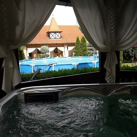 Apartman I Sobe Nikolas Hotel