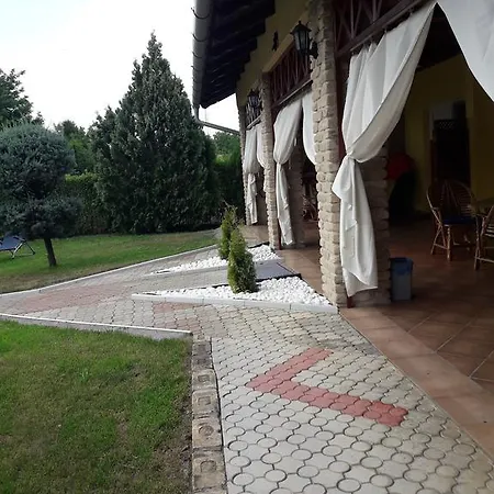 Apartman I Sobe Nikolas Hotel