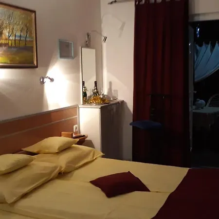 Apartman I Sobe Nikolas Hotel Palić